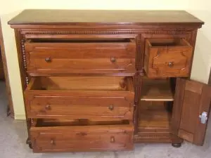 Cómoda antigua de cajones, Cómodas y Escritorios · vista 3/4