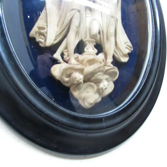 Pareja de figuras antiguas, Objetos Decorativos · vista 2/3