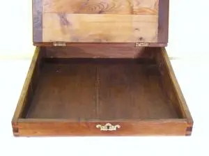 Pequeño escritorio de mesa antiguo, Cómodas y Escritorios · vista 2/3