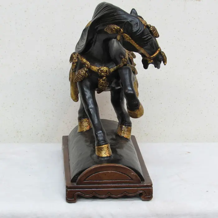 Caballo antiguo de terracota, Objetos Decorativos · vista 2/4