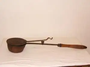 Calentador de comida antiguo