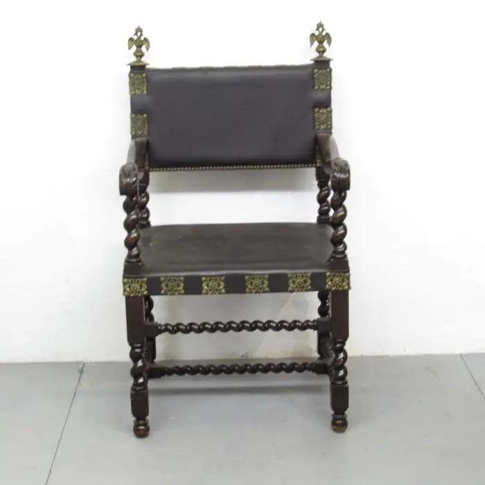 Sillón antiguo de piel, Sillas y Asientos · vista 2/3