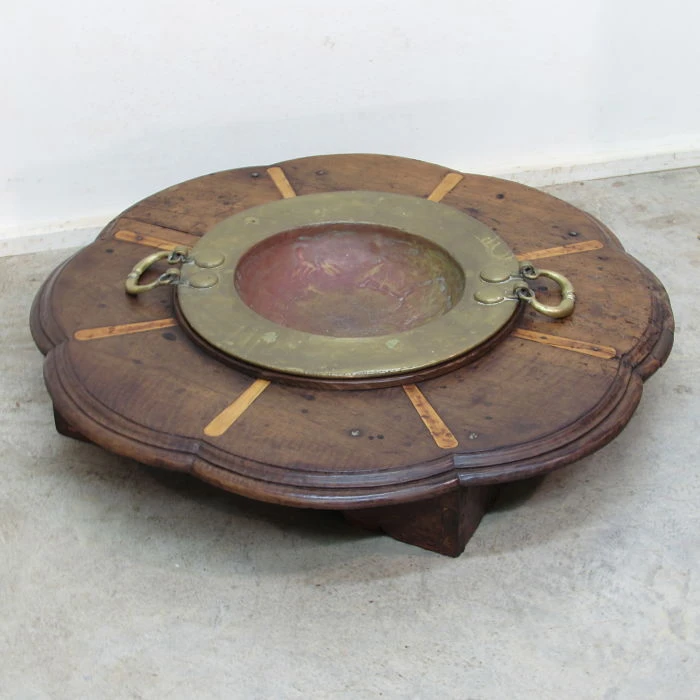 Brasero con tarima antiguo, Herrería y Metal