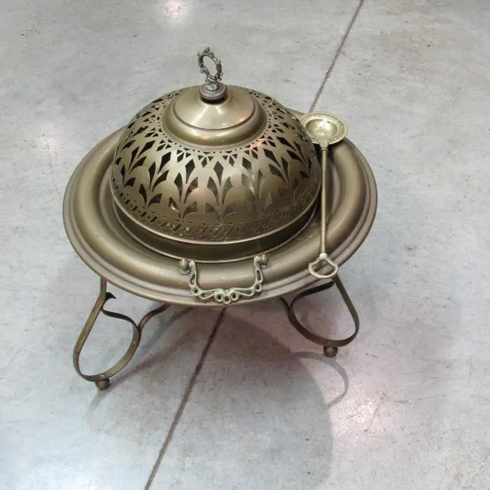 Brasero antiguo de latón, Herrería y Metal