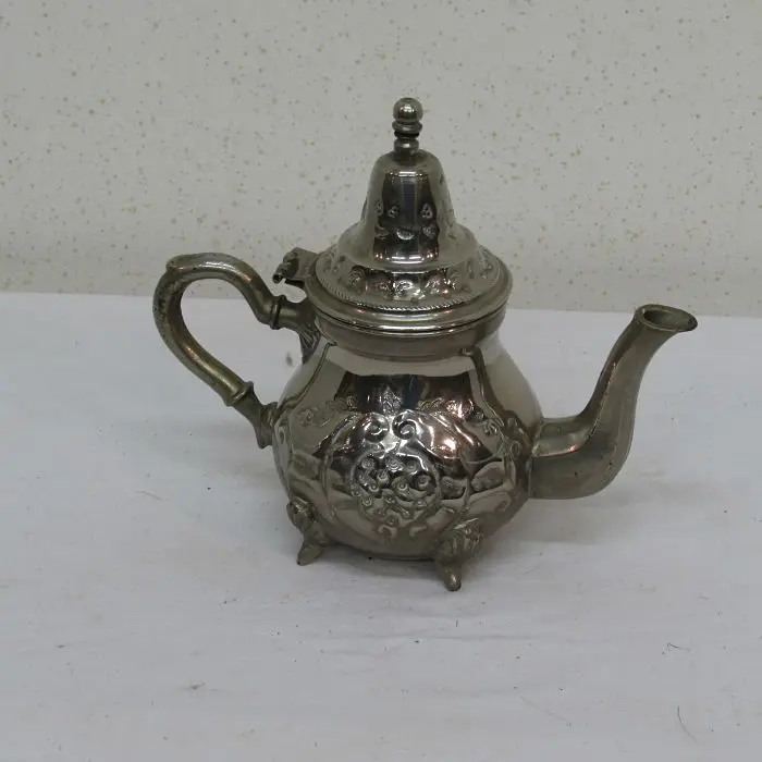 Tetera antigua de plata, Plata y Joyería · vista 3/3