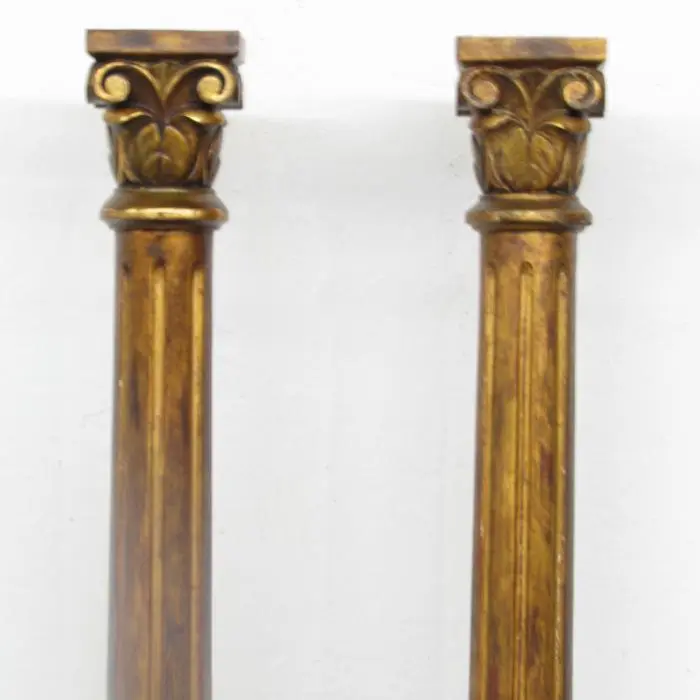 Columnas antiguas doradas, Iluminación · vista 2/2