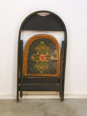 Silla antigua pintada, Sillas y Asientos · vista 3/3