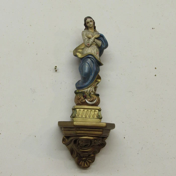 Virgen con peana, Religioso y Devocional