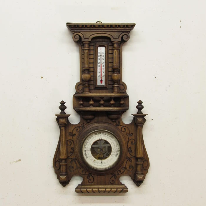 Barómetro antiguo