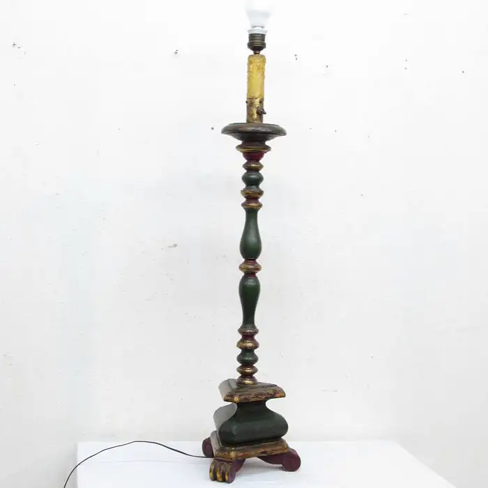 Lámpara antigua de sobremesa