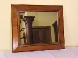 Espejo de cerezo rústico
