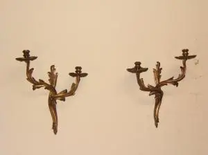 Pareja de apliques de bronce, Iluminación