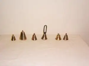 Campanillas antiguas de bronce